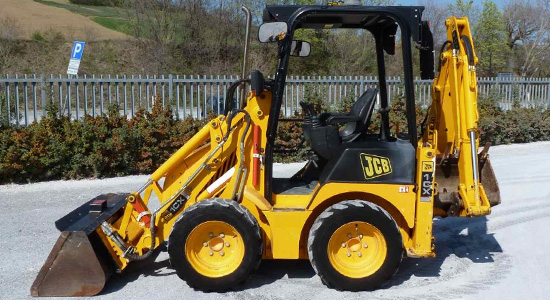 Подробное рассмотрение JCB 1CX с фотографиями JCB 1CX на IronHorse.ru ©